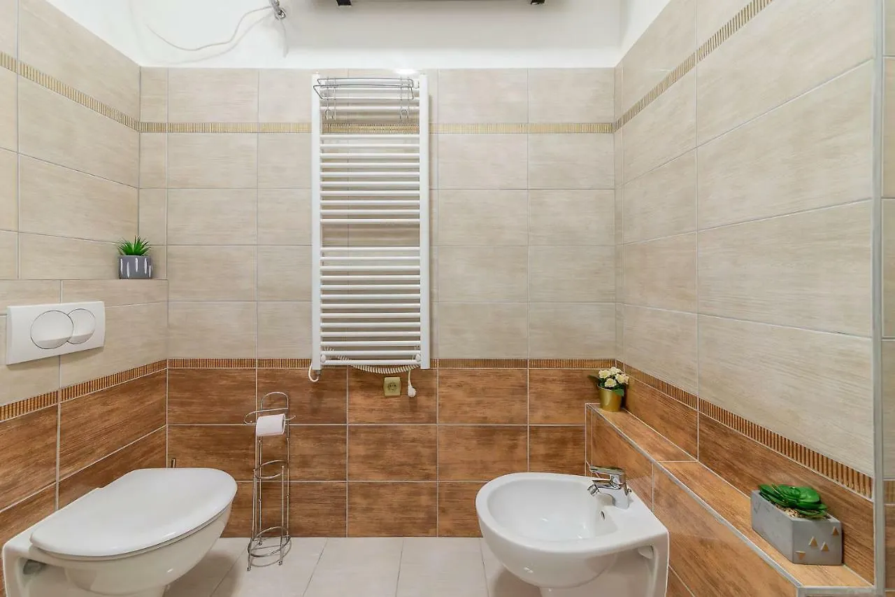 Kiraly Home Budapest City Center